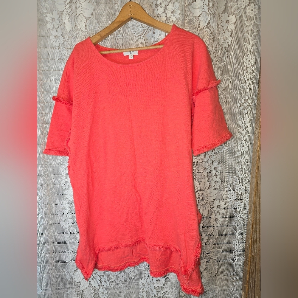 Umgee Tunic, Coral, Pullover, Short Sleeve, Womens Medium